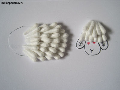 How to Make a Lamb With Cotton Sticks