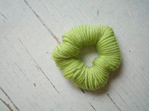 How to DIY Beautiful Yarn Flower- Without Knitting