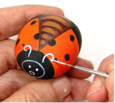 How to DIY Rock Ladybug! Easy & Fun Art!