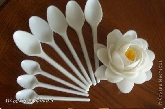 How to DIY Waterlily Flower from Plastic Spoon