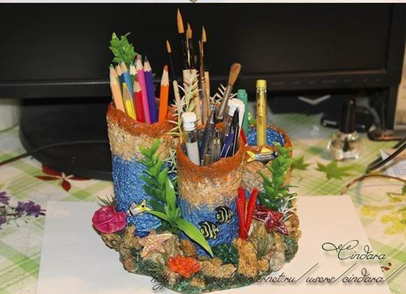 How to Make Colorful Coral Office Organizer