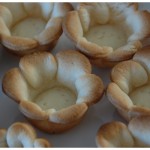 DIY-Flower-Shaped-Mini-Tarts-6