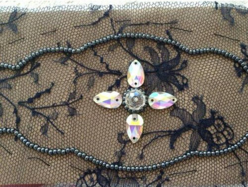 Lace-Beads-Bracelet-All-00-02