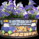 Mosaic-Planter-Using-Old-Wheel-Rim -09