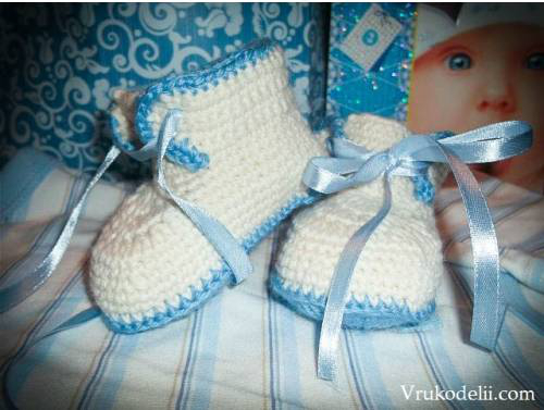 Newborn-Infant-Gift-Booties-0-6