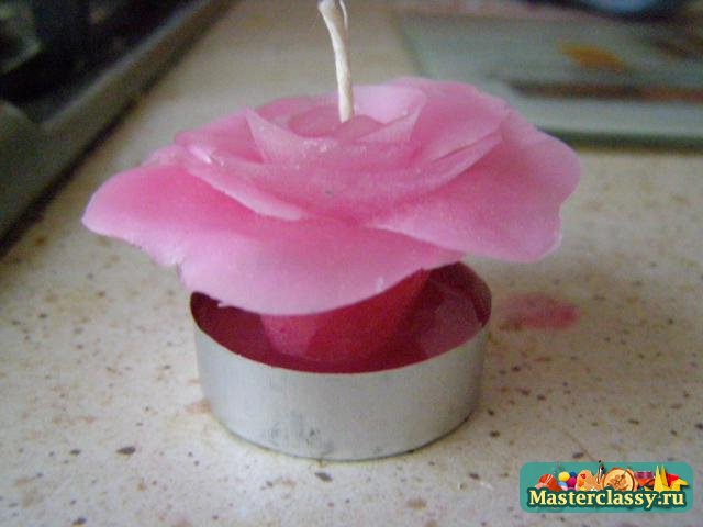 How to DIY Handmade Rose Candle