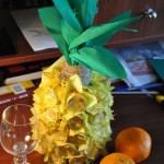Creative-gift-wrap-ideas-wine-bottle-chocolates-ribbon-pineapple-3