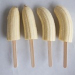 diy-chocolate-covered-frozen-banana-popsicle-2