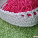 DIY Crochet Baby Booties with Ribbon Tie