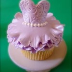 diy-cute-ballerina-cupcake-5