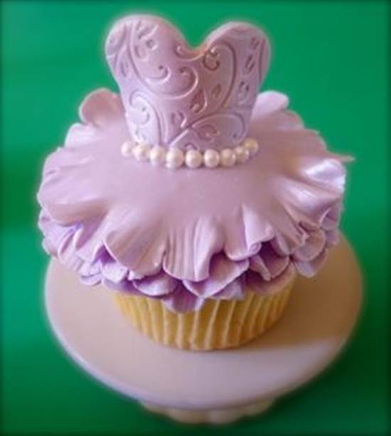 DIY Cute Ballerina Cupcake 