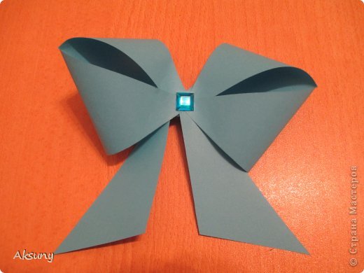 diy-gift-packing-paper-bow-10