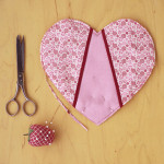 diy-heart-shaped-potholders-4