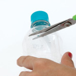diy-pretty-keychain-to-reuse-plastic-bottles-05