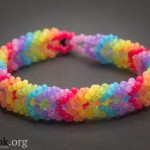 diy-rainbow-color-woven-beaded-bracelet08