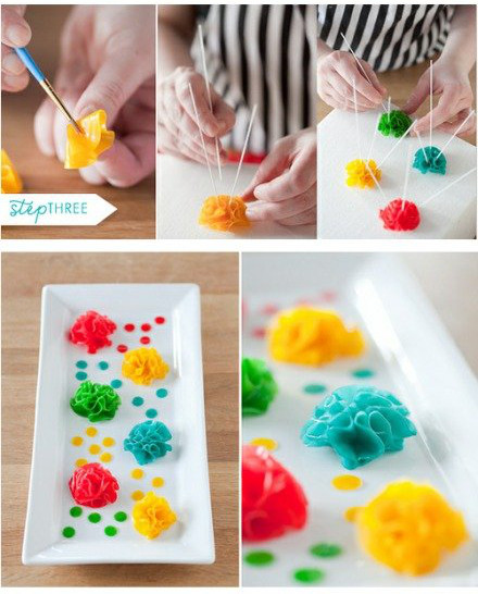 how-to-make-cake-flowers-from-fruit-leather-0-2