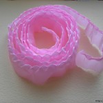 how-to-make-unique-flowers-from-crepe-paper-08