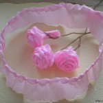 how-to-make-unique-flowers-from-crepe-paper-09
