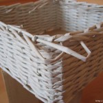 weaving-baskets-with-newspaper-wicker-28