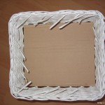 weaving-baskets-with-newspaper-wicker-29