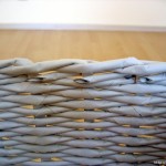 weaving-baskets-with-newspaper-wicker-31