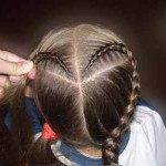 DIY Heart Shaped Braids Hairstyle-08