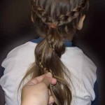 DIY Heart Shaped Braids Hairstyle-14