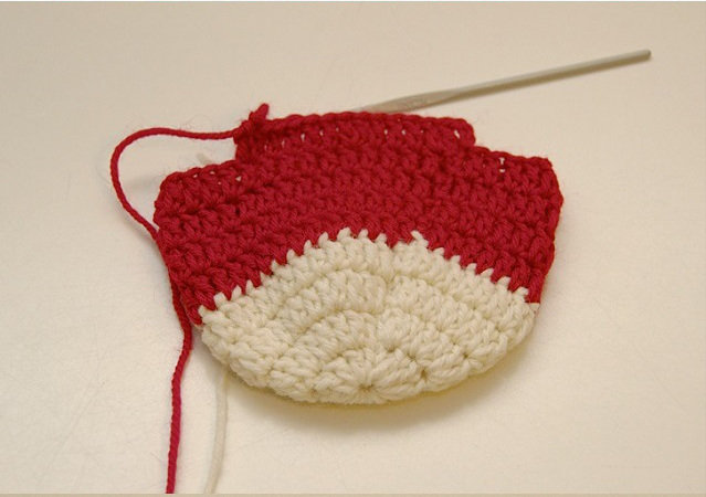 crochet-converse-slippers-final-00-02