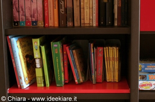 diy-book-organizer-from-recycled-plastic-bottles-11