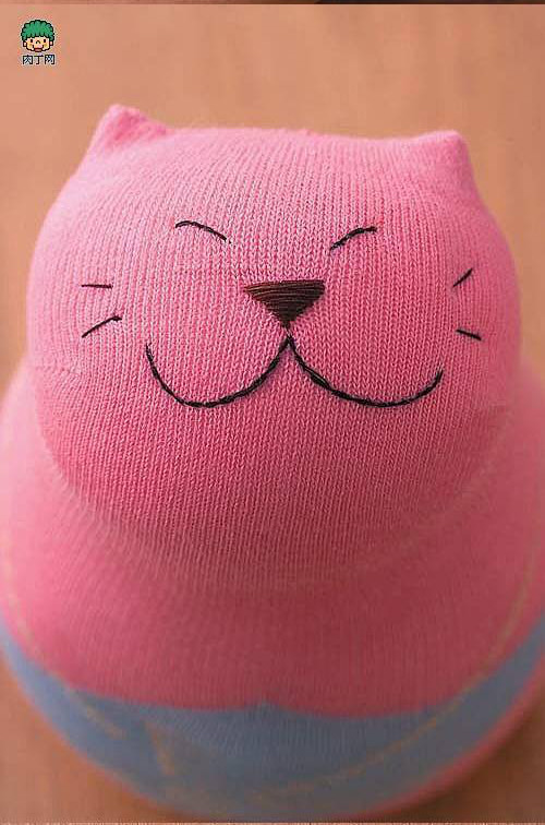 diy-cute-cat-sock-toy-00-09
