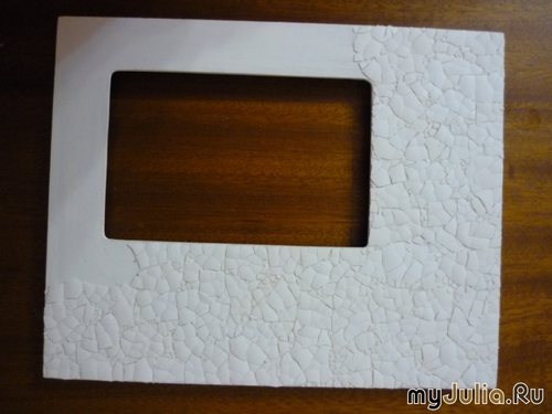 diy-mosaic-picture-frame-out-of-white-egg-shell-03