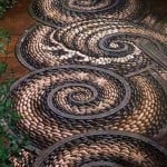 diy-pebble-mosaic-path-16