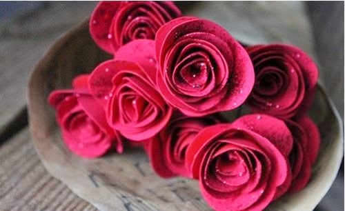 DIY Swirly Paper Roses