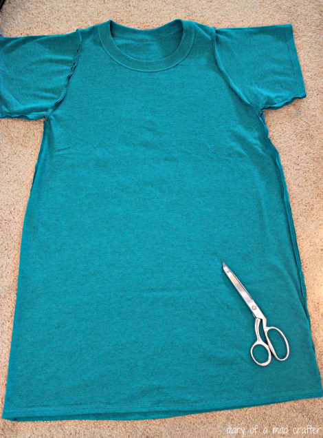 diy-t-shirt-turns-into-a-lovely-dress-07