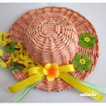 diy-weaving-pretty-hats-from-newspaper-tubes-00-23