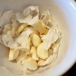 how-to-easily-peel-a-garlic-in-just-seconds-4