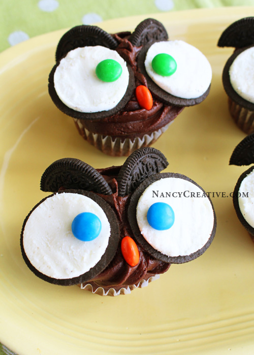 Oreos Owl cupcake