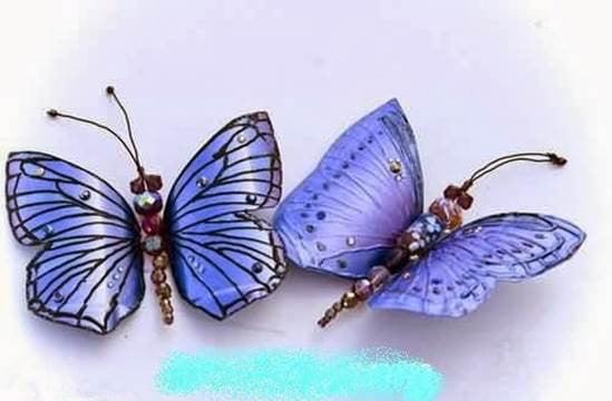 DIY Beautiful Butterflies from Plastic Bottles