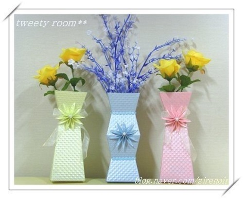diy-beautiful-paper-flower-vase-11