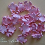 diy-curly-paper-rosettes-10