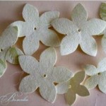 diy-curly-paper-rosettes-24