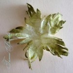 diy-curly-paper-rosettes-28