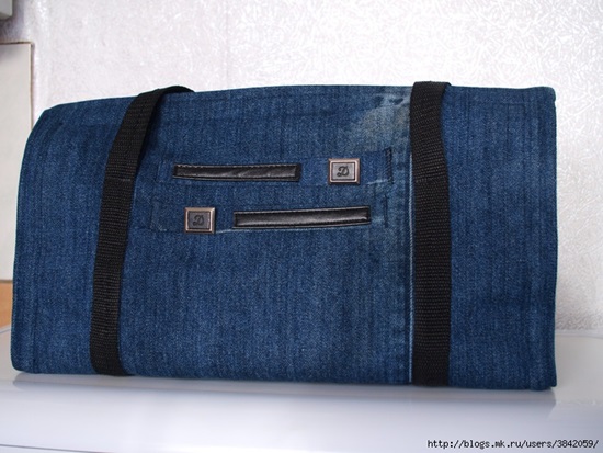 DIY Recycled Jeans Bag