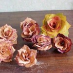 diy-roses-from-autumn-leaves-01