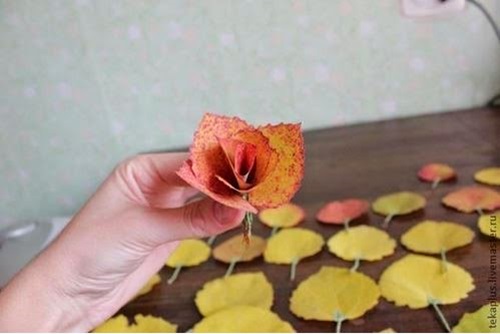 diy-roses-from-autumn-leaves-09
