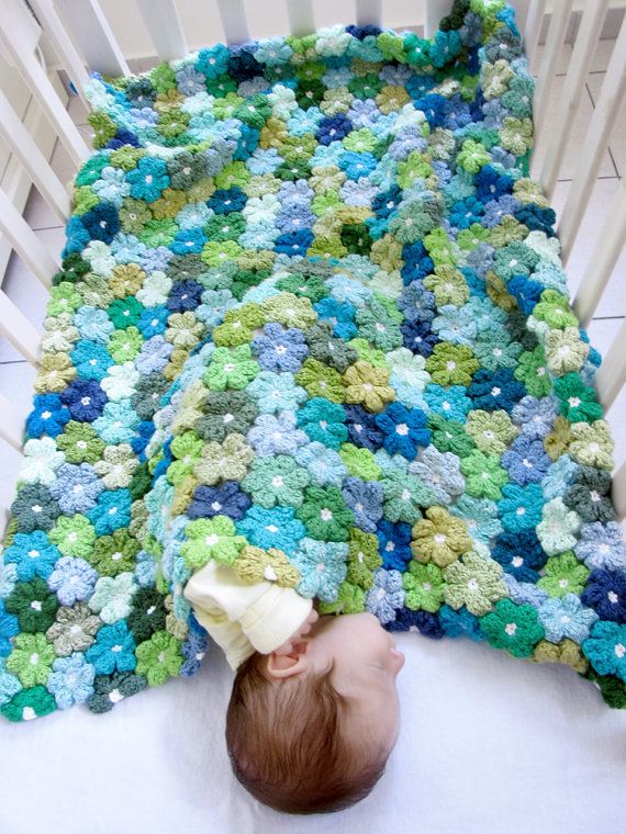 Crochet 6 Petal Puff Stitch Flower baby Blanket