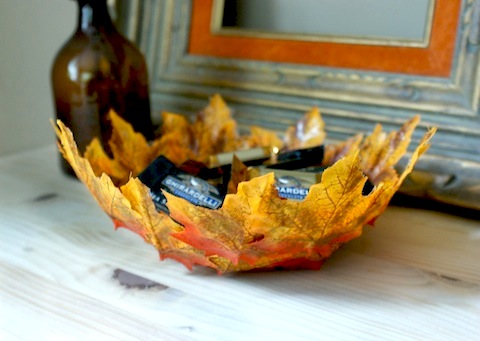 DIY Autumn Leaf Bowls