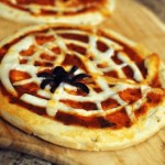 Non-Candy-Halloween-Snack-Ideas-spider-web-pizza