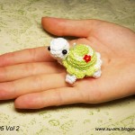 crochet-delicate-miniature-animals-from-japanese-artist-01