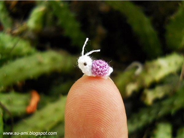Crochet Delicate Miniature Animals from Su Ami